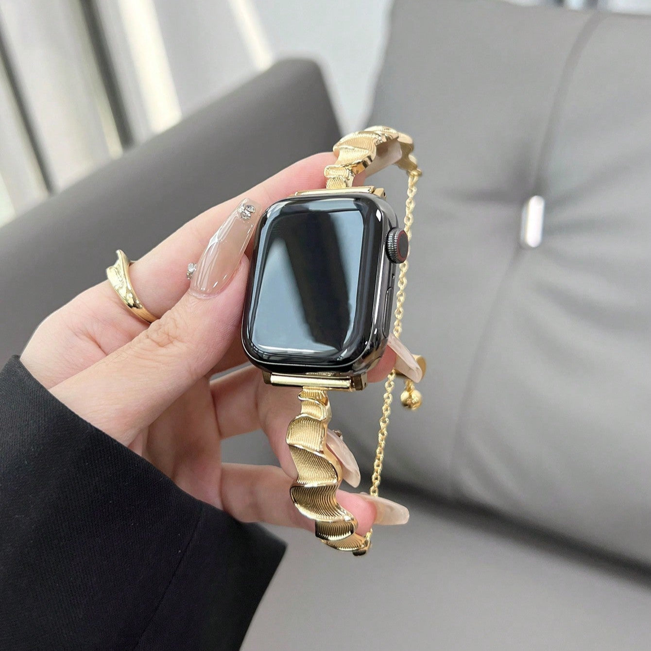Suitable for the new wave metal watch chain of Apple Watch